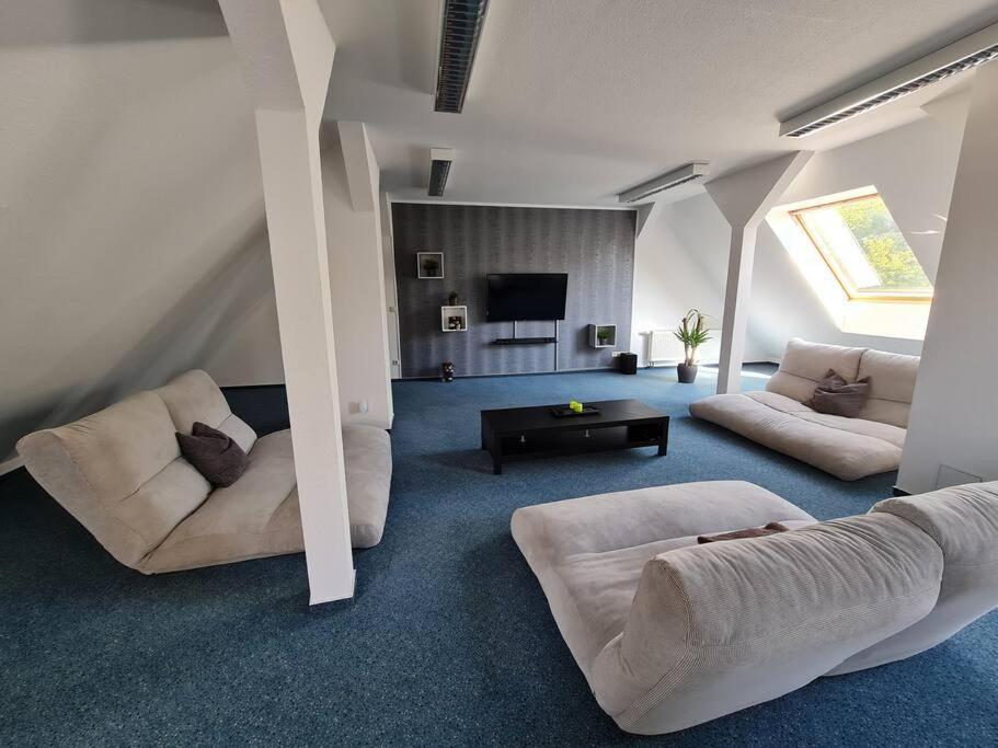 6 bedroom Private APARTMENT&Lounge Rostock Exterior foto